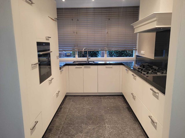 Keuken - afbeelding 1 van  27