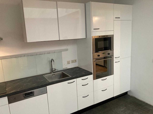 Keuken - afbeelding 14 van  19