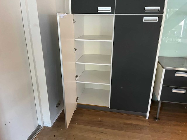 Keuken - afbeelding 27 van  34