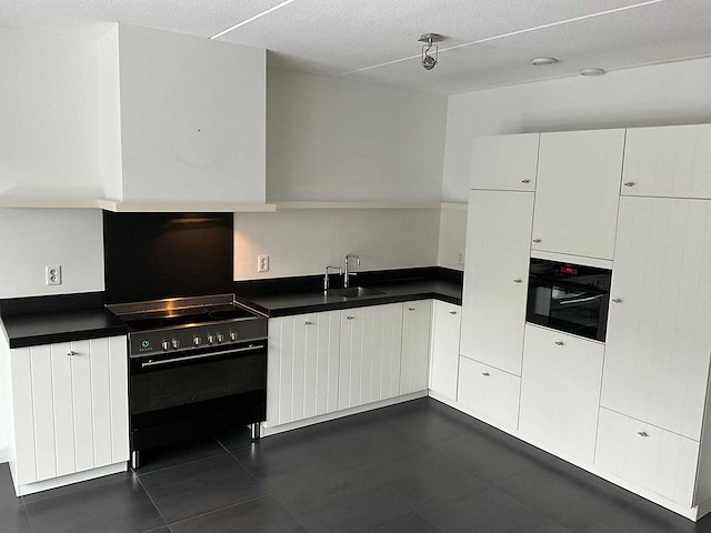 Keuken - afbeelding 12 van  35