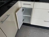 Keuken - afbeelding 12 van  28