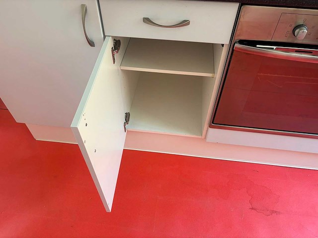 Keuken - afbeelding 8 van  22