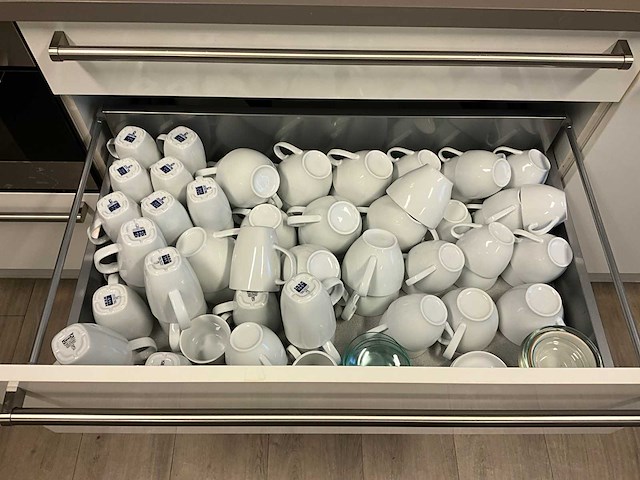 Keukenapparatuur en divers (3x) - afbeelding 2 van  17