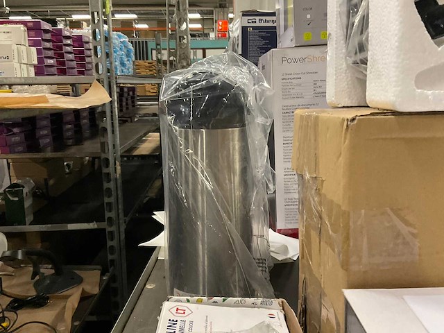 Keukenapparatuur en divers - afbeelding 6 van  7