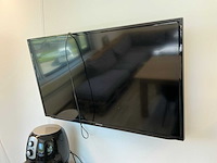 Keukenapparatuur en samsung televisie - afbeelding 6 van  7