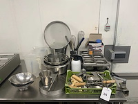 Keukenbenodigdheden - afbeelding 1 van  2