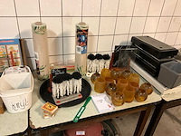 Keukenbenodigdheden - afbeelding 1 van  6