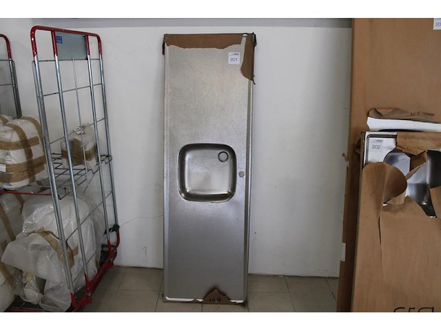 Keukenblad met gootsteen. afmeting 172 x 55 cm. - afbeelding 1 van  2
