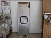 Keukenblad met gootsteen. afmeting 172 x 55 cm. - afbeelding 1 van  2