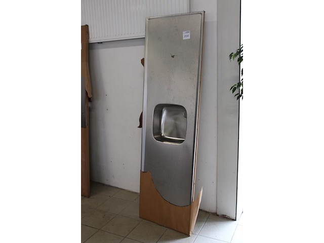 Keukenblad met gootsteen. afmeting 200 x 60 cm. - afbeelding 2 van  2