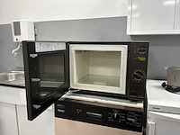 Keukenblok, magnatron, vaatwasser en koelkast (4x) - afbeelding 3 van  10