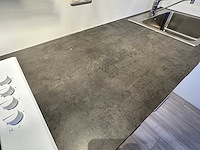 Keukenblok met kooktoestel en spoelbak - afbeelding 3 van  7