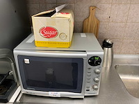 Keukengerei met magnetron - afbeelding 1 van  7