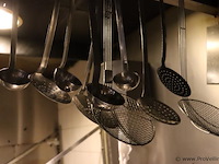 Keukengerei o.a. schuimspanen & soeplepels - afbeelding 2 van  2