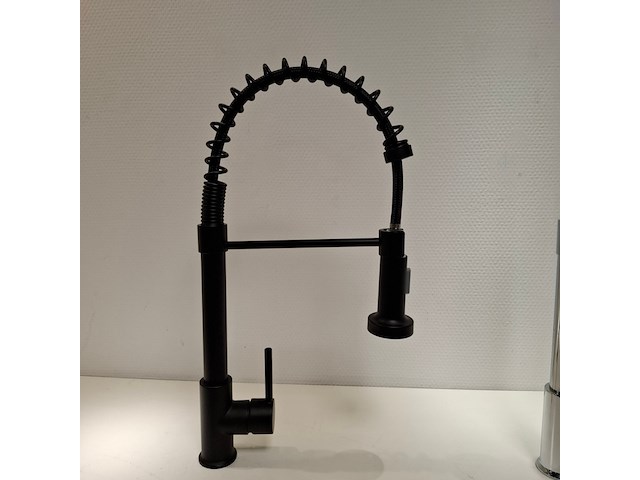 Keukenkraan mat zwart - afbeelding 1 van  4