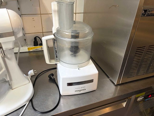 Keukenmachines & mixers diverse - afbeelding 12 van  39