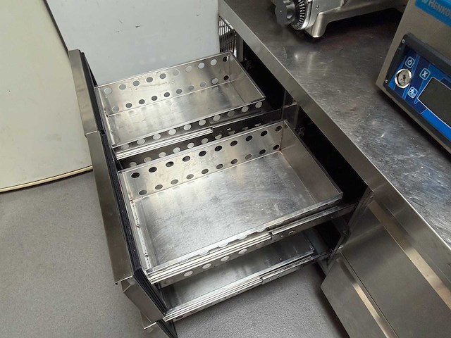 Keukenmachines & mixers diverse - afbeelding 33 van  39