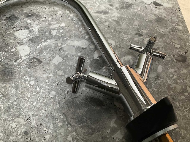 Keukenmengkraan chroom met kruisgreep - afbeelding 5 van  6
