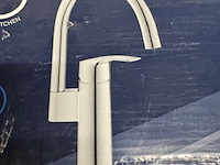 Keukenmengkraan en douchekop, grohe en hansgrohe, eurosmart en raindance select s - afbeelding 3 van  4