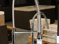 Keukenmengkraan grohe met sproeikop. - afbeelding 2 van  2