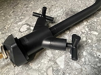 Keukenmengkraan mat black met kruisgreep - afbeelding 4 van  7