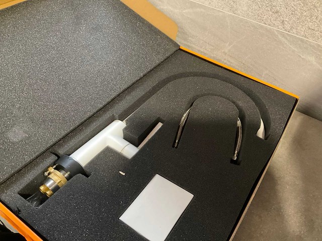 Keukenmengkraan mat wit - afbeelding 3 van  8