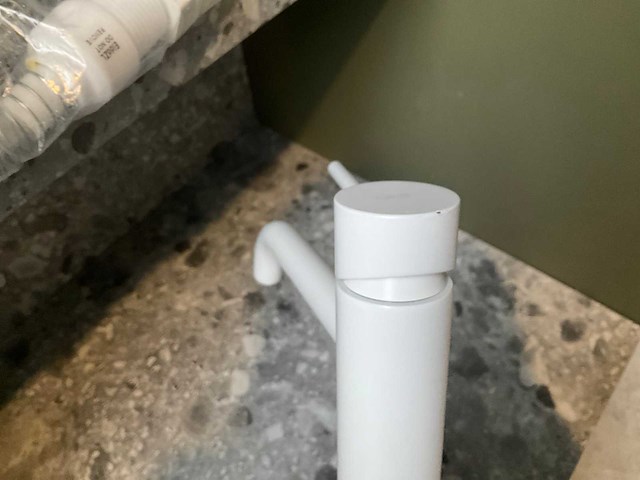 Keukenmengkraan mat wit - afbeelding 9 van  9