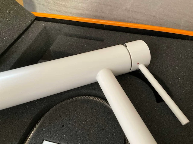 Keukenmengkraan mat wit - afbeelding 4 van  7