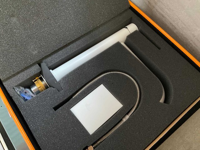 Keukenmengkraan mat wit - afbeelding 2 van  4