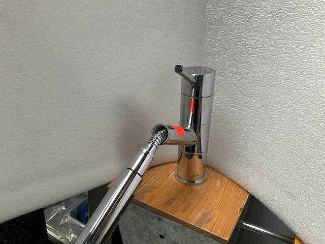 Keukenmengkraan met uittrekbare uitloop chroom - afbeelding 5 van  5