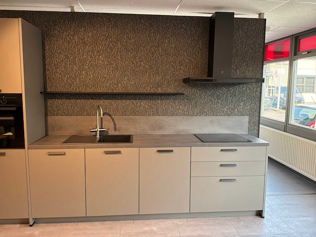 Keukenopstelling - afbeelding 16 van  28