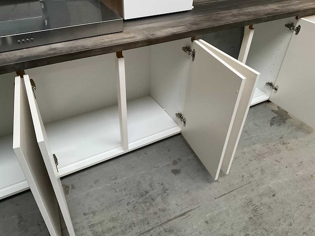 Keukenopstelling - afbeelding 4 van  7