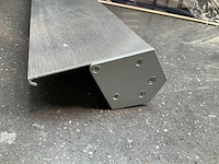 Keukenverlichting aluminium met draaibare lamp - afbeelding 3 van  8