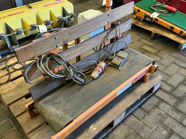 Keulmac naaiband - afbeelding 5 van  5