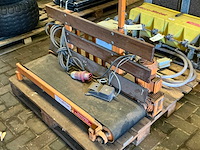 Keulmac naaiband - afbeelding 1 van  5