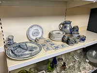 Keulse potten en decoratieborden (52x) - afbeelding 2 van  7