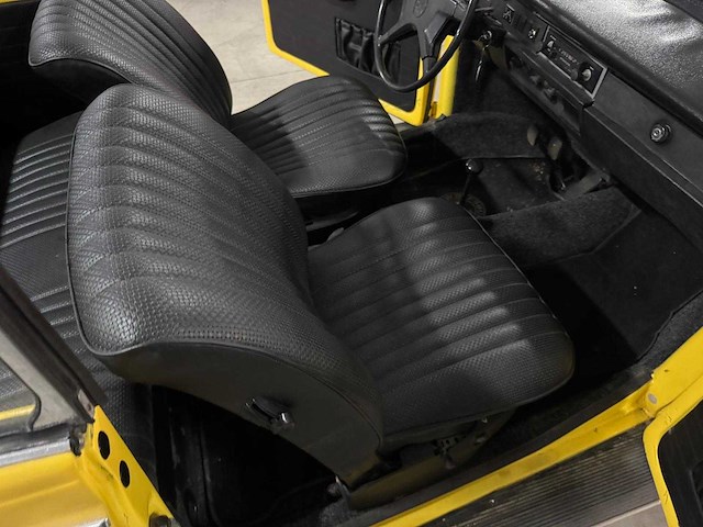 Kever - cabriolet - oldtimer - afbeelding 2 van  18