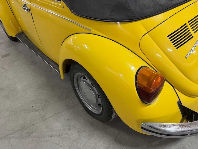 Kever - cabriolet - oldtimer - afbeelding 16 van  18