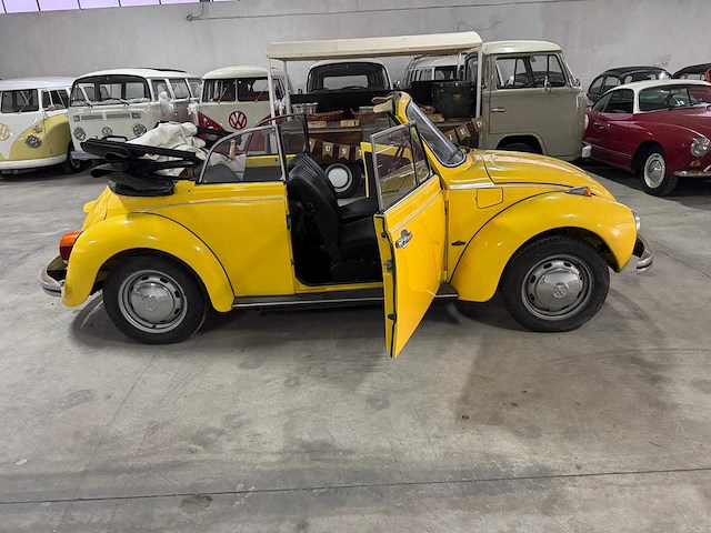 Kever - cabriolet - oldtimer - afbeelding 12 van  18