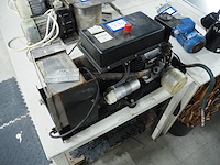 K.e.w. - afbeelding 1 van  6