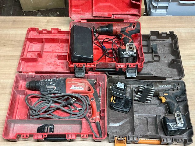 Keyang gereedschap (3x) - afbeelding 1 van  6