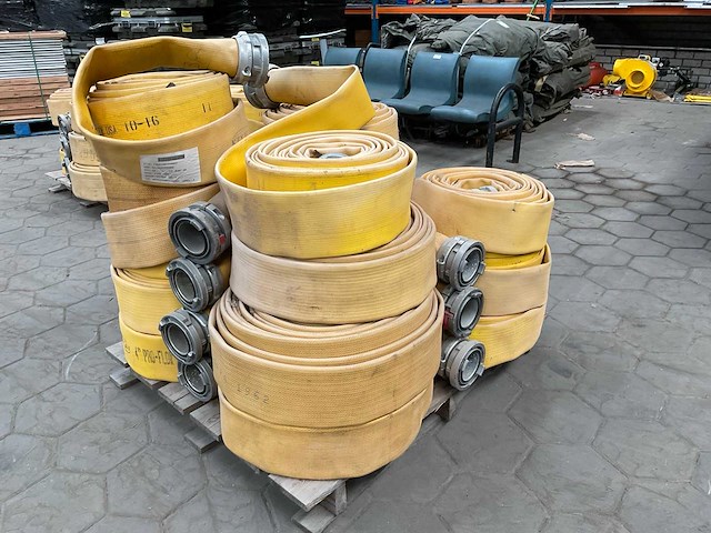 Keyhose brandslangen (16x) - afbeelding 1 van  4