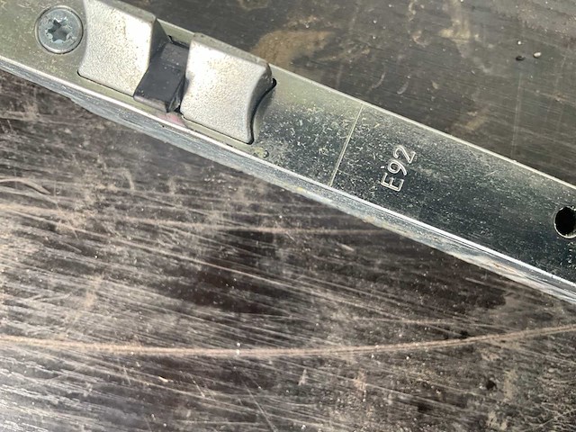 Kfv - skg *.* e92 pz92 - driepuntsslot haken sleutelbediend - deurbeslag (42x) - afbeelding 4 van  9