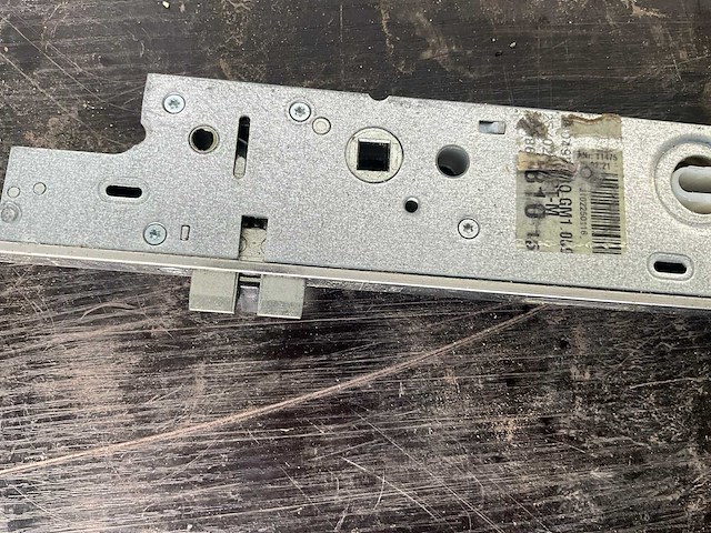 Kfv - skg *.* e92 pz92 - driepuntsslot haken sleutelbediend - deurbeslag (42x) - afbeelding 5 van  9