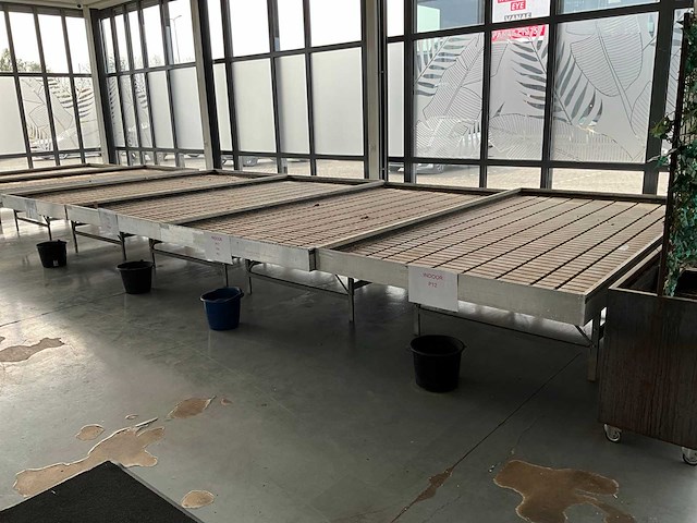 Kg systems kweektafel (4x) - afbeelding 1 van  6