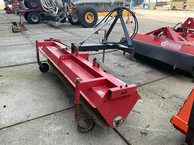 Kh veegmachine - afbeelding 1 van  5