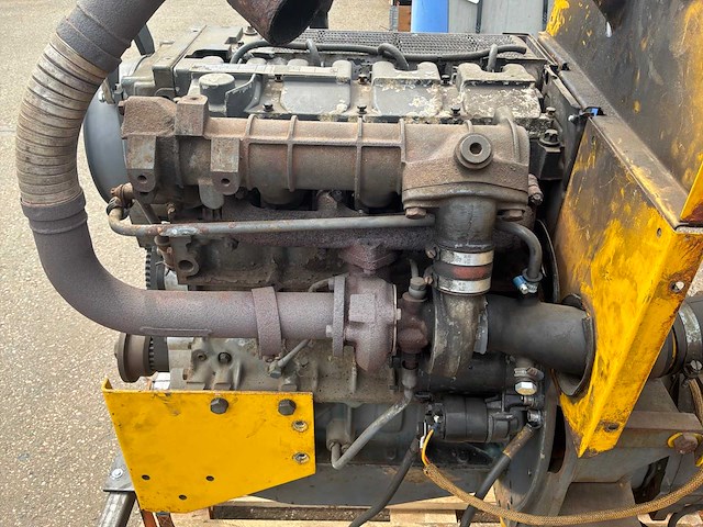 Khd deutz bf4l 1011 f dieselmotor - afbeelding 10 van  10