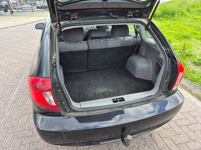 Kia - 2005 - rio - 1.3 rs visto - personenauto - afbeelding 2 van  20