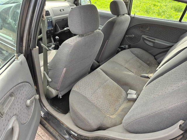 Kia - 2005 - rio - 1.3 rs visto - personenauto - afbeelding 13 van  20
