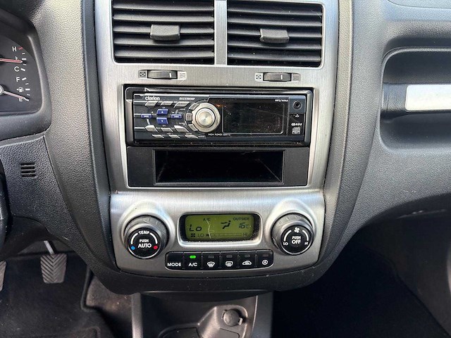 Kia - 2006 - sportage - 2.0 cvvt executive - 55-tg-zj - afbeelding 4 van  16